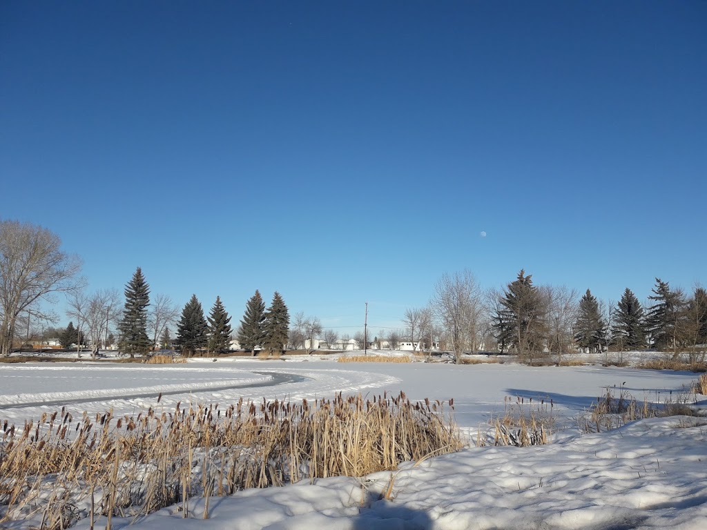 Kinsmen Park | Lakeside Blvd, Strathmore, AB T1P 1J1, Canada | Phone: (403) 934-3133