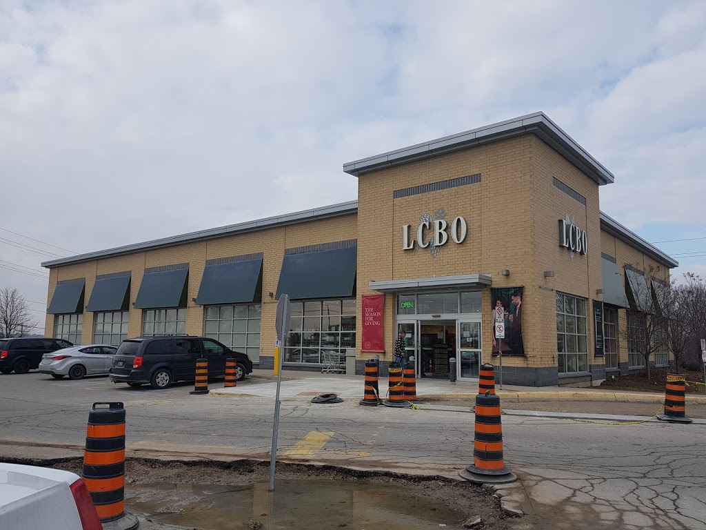 LCBO | County Fair Plaza, 293 Coldwater Rd W, Orillia, ON L3V 3M1, Canada | Phone: (705) 325-9413