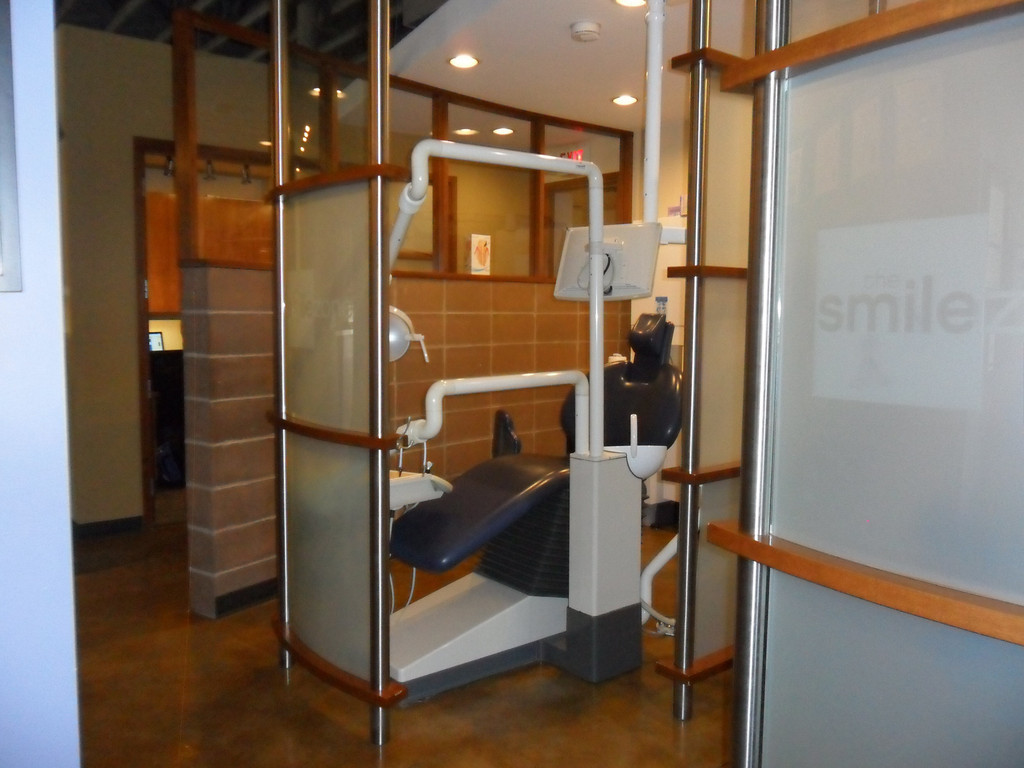 Smile Zone | 8742 109 St NW, Edmonton, AB T6G 1E9, Canada | Phone: (780) 989-5733