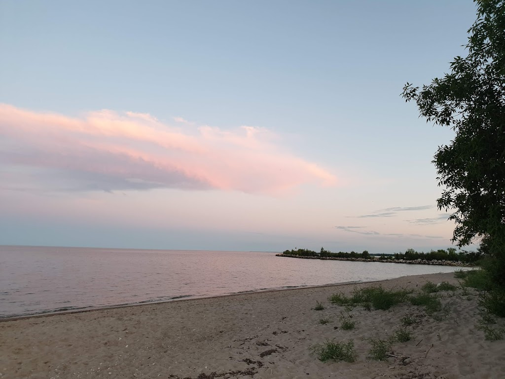 Silver Harbour Marine Resort | George’s Way, Arnes, MB R0C 0C0, Canada | Phone: (204) 642-7245