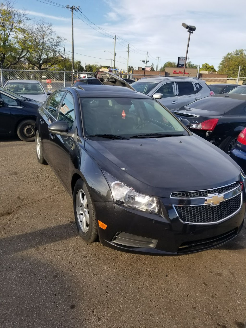 AZ Auto | 395 Danforth Rd, Scarborough, ON M1L 3X8, Canada | Phone: (416) 569-2976