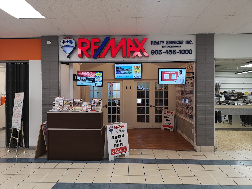 Harry Singh - Remax Realty Services | 499 Main St S, Brampton, ON L6Y 1N7, Canada | Phone: (416) 550-4001