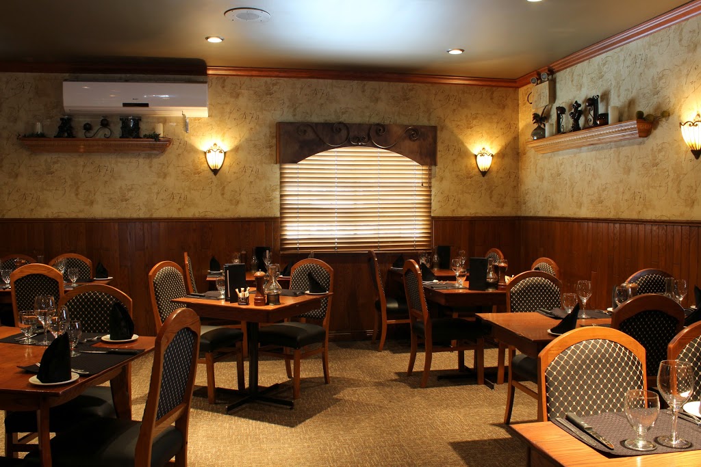 Restaurant La Chaumière Bifteck - Joliette | 25 Chemin du Golf East, Saint-Charles-Borromée, QC J6E 2B5, Canada | Phone: (450) 753-4124