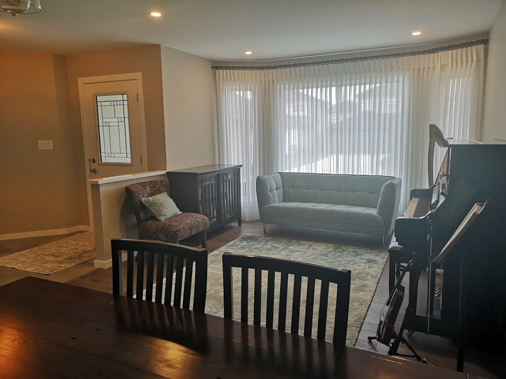 Charleswood Music Studio | 30 Hosted Dr, Winnipeg, MB R3R 3A8, Canada | Phone: (204) 430-0103