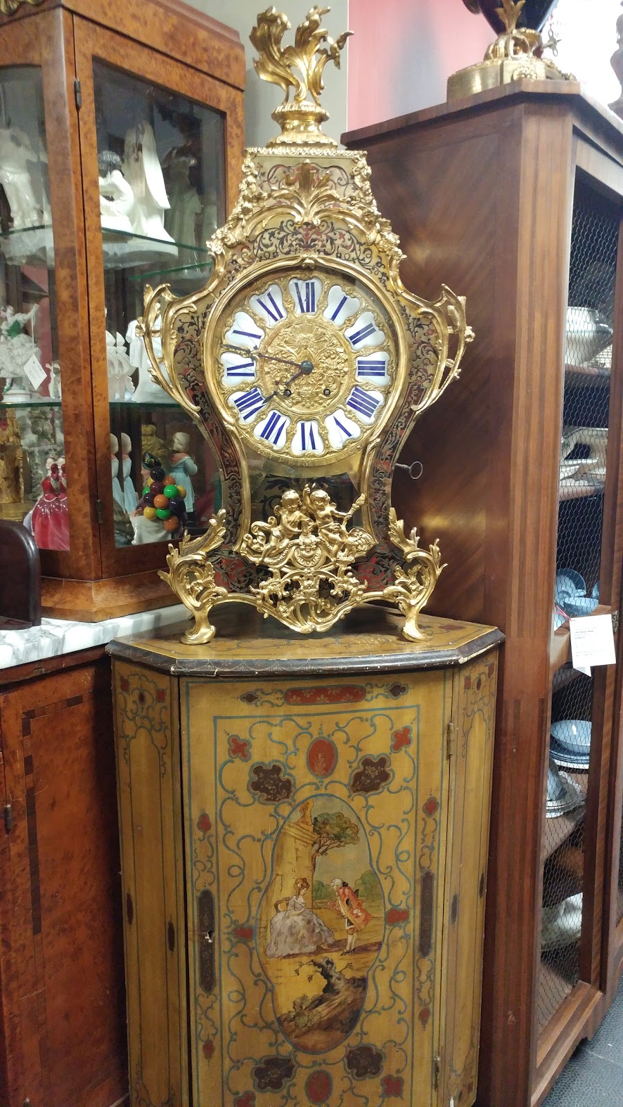 Antique Clocks & More | 1875 Leslie St #19, North York, ON M3B 2M5, Canada | Phone: (416) 782-3800