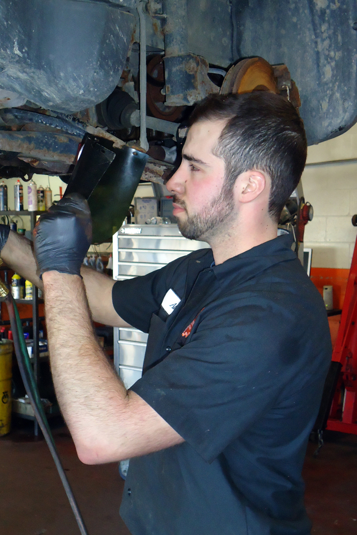 Mister Transmission | 13 Mt Pleasant St, Brantford, ON N3T 1S4, Canada | Phone: (226) 400-8125