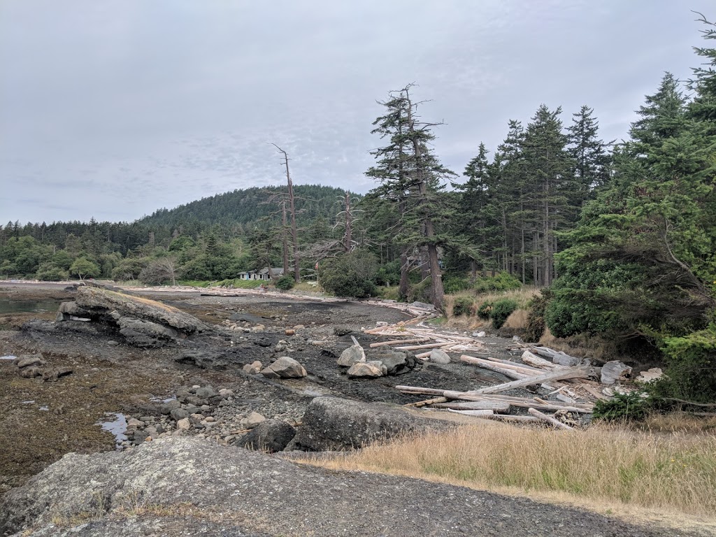 Brooks Point Regional Park | Gowlland Point Rd, Pender Island, BC V0N 2M3, Canada | Phone: (250) 360-3000