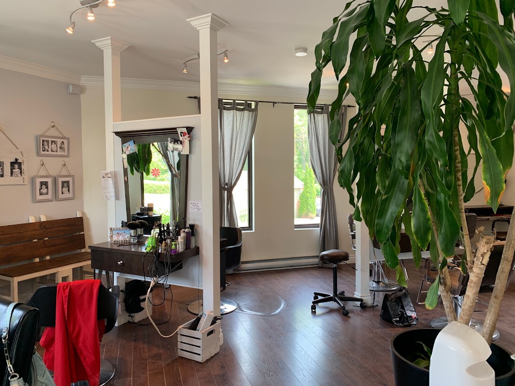 Beauty Shop (Le) | 360 Chem. de la Grande-Côte, Rosemère, QC J7A 1K6, Canada | Phone: (450) 621-1222