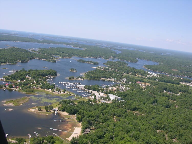 Carefree Boat Club Georgian Bay | 3282 Ogdens Beach Rd, Midland, ON L4R 4K6, Canada | Phone: (855) 680-2628