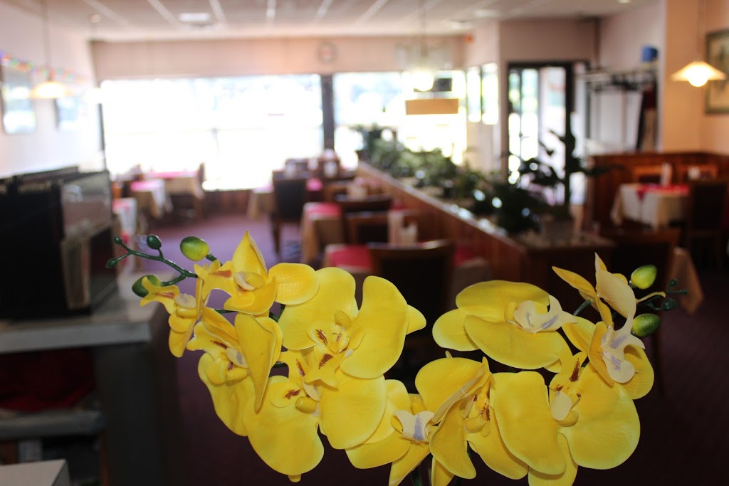 Koh-I-Noor Indian Restaurant | 465 Phillip St, Waterloo, ON N2L 6C7, Canada | Phone: (519) 888-0455