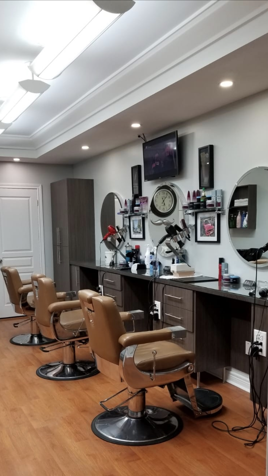 Hair Boss Barber Shop Inc. | 5040 Fairview St, Burlington, ON L7L 0B4, Canada | Phone: (289) 337-1111
