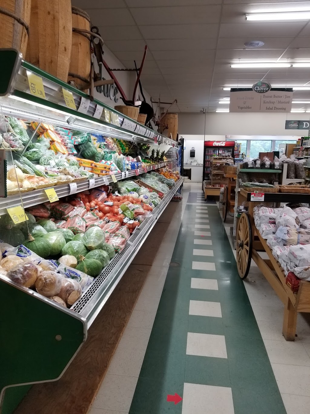 Clover Farm | 9871 Nova Scotia Trunk 8, Caledonia, NS B0T 1B0, Canada | Phone: (902) 682-2606