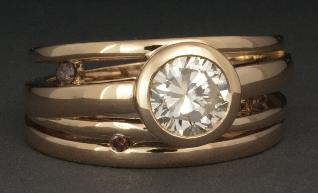 Grund Designer Goldsmith Inc. | 105-15 Kings Wharf Place, Dartmouth, NS B2Y 0C2, Canada | Phone: (902) 406-0077