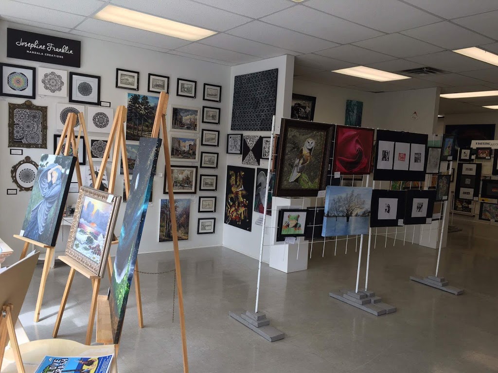 Walkerville Artists Co-op | st e 1e4, 1974 Wyandotte St E, Windsor, ON N8Y 1E4, Canada | Phone: (519) 915-3535