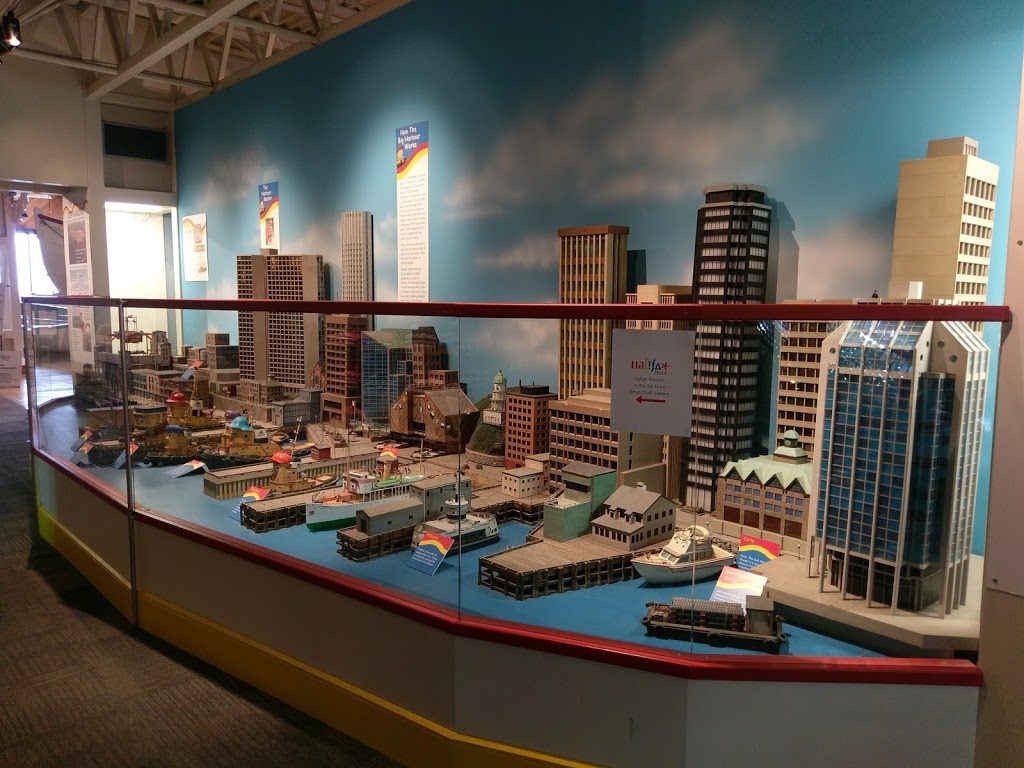 Historic Properties Market Mall | 1869 Upper Water St, Halifax, NS B3J 1S9, Canada | Phone: (902) 422-3077