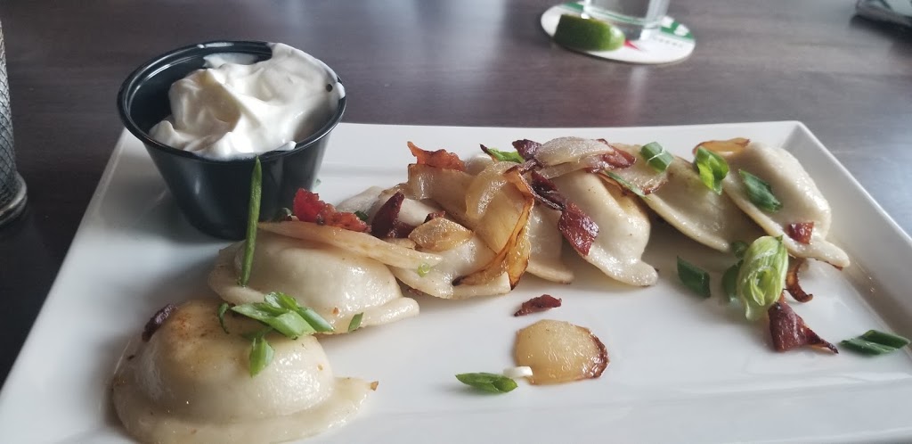 Wendel Clarks Classic Grill & Bar | 67 Simcoe St N, Oshawa, ON L1G 4S3, Canada | Phone: (905) 215-1046