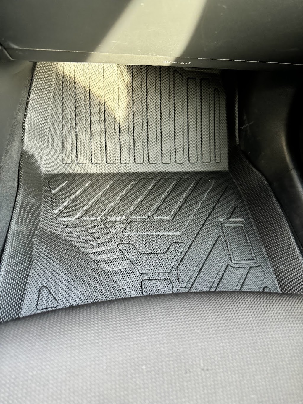Tapis GearFusion Mats | 100 Bd Montréal Toronto Unit 1034, Montréal, QC H8S 4L8, Canada | Phone: (514) 402-6611