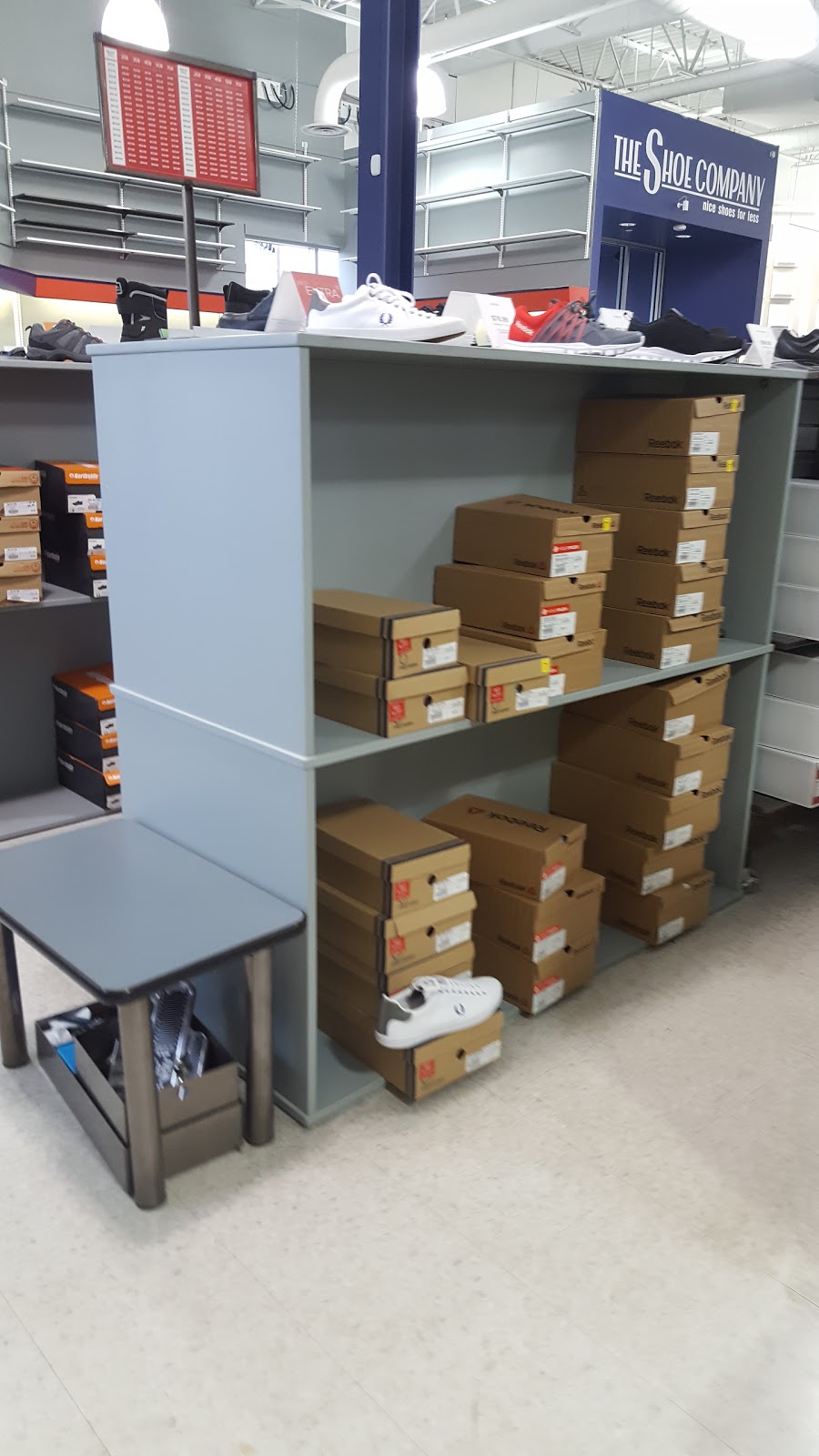 The Shoe Company | 1791 Stone Church Rd E #3, Stoney Creek, ON L8J 0B4, Canada | Phone: (905) 561-1999
