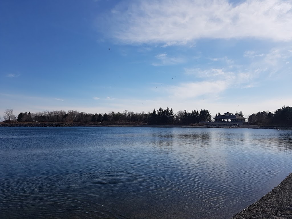 AE Crookes Park | 140 Lakefront Promenade, Mississauga, ON L5E 3G9, Canada