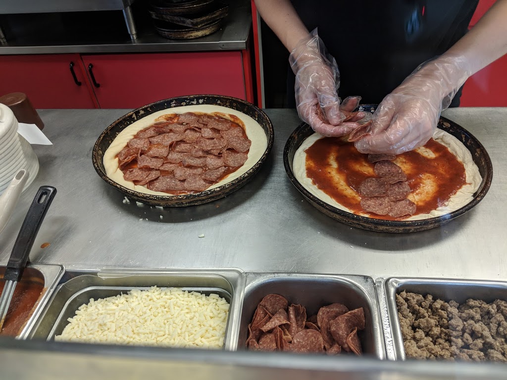 Pizza Hut Express | 100 QC-201, Rigaud, QC J0P 1P0, Canada | Phone: (450) 458-1000