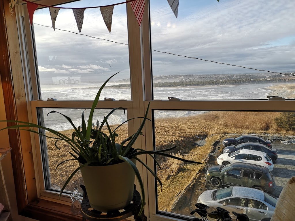 MacDonald House Lawrencetown beach cafe & Crafts | point of interest | 4144 Lawrencetown Rd, Lawrencetown, NS B2Z 1R1, Canada | 9022475297 OR +1 902-247-5297