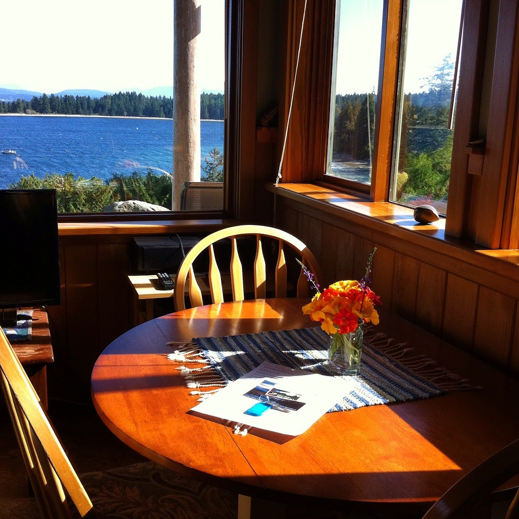 Luna Vista Cabin Rentals | 1436, 1430 Schooner Rd, Heriot Bay, BC V0P 1H0, Canada | Phone: (250) 285-3529