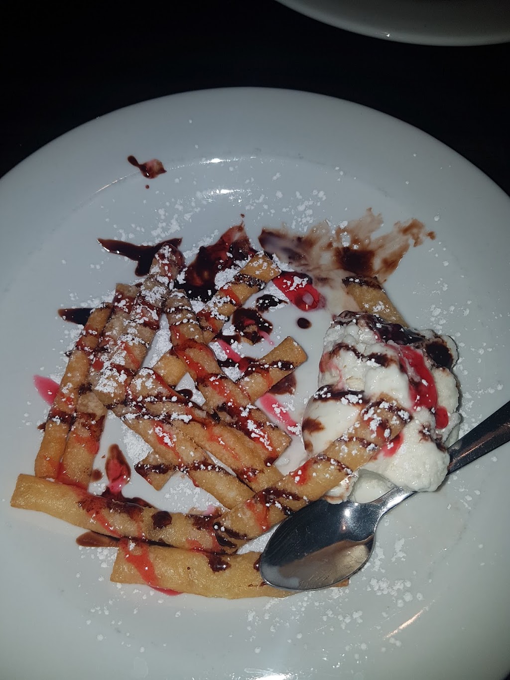 McMackens | 37 John St, Sturgeon Falls, ON P2B 1Y2, Canada | Phone: (705) 753-1199