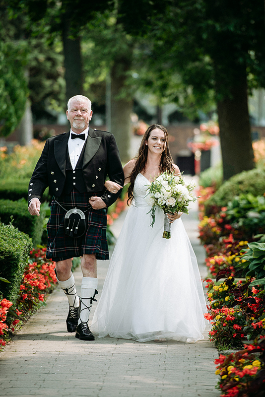 Kristin Peereboom Photography | 90 Kingsmere Cres, Alliston, ON L9R 0K7, Canada | Phone: (705) 250-0577