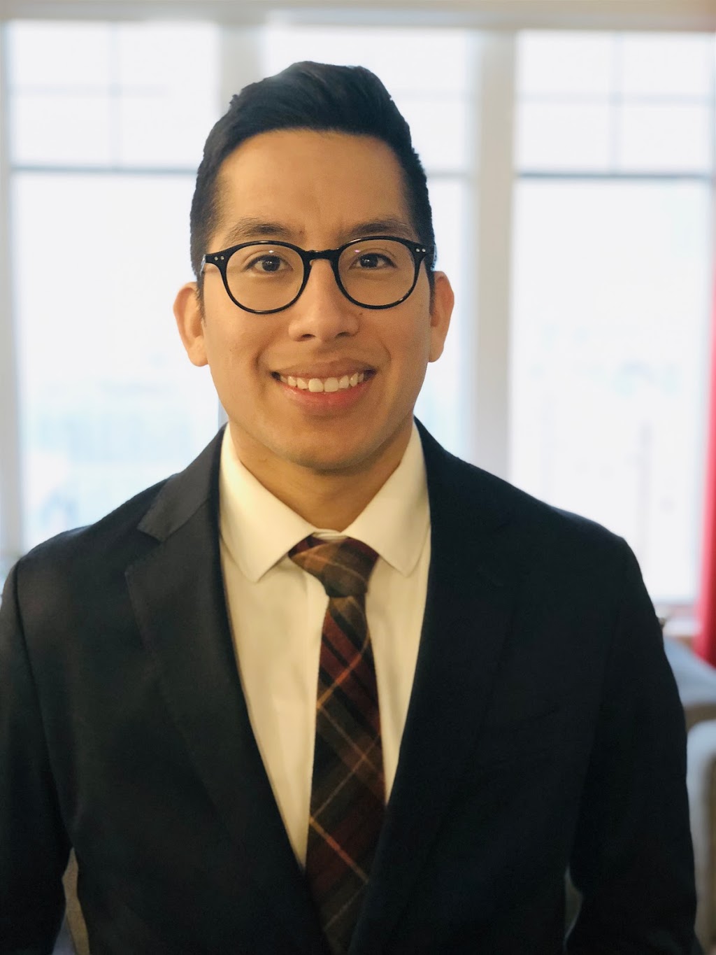 Dr. Kevin Chavez | 680 Montreal Rd, Ottawa, ON K1K 0T3, Canada | Phone: (613) 745-7844