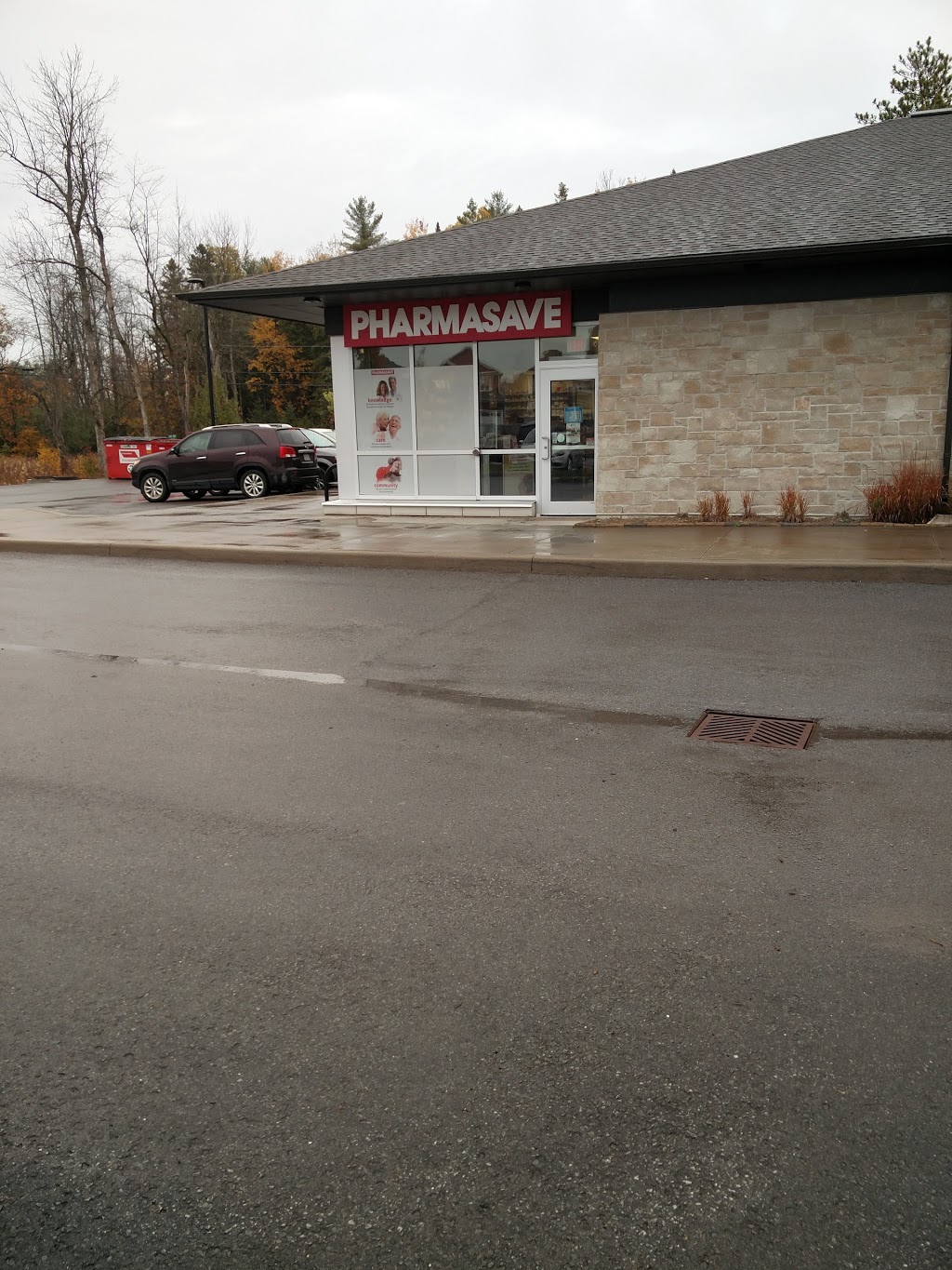 Pharmasave Equinelle | 90 Royal Landing Gate, Kemptville, ON K0G 1J0, Canada | Phone: (613) 215-0211