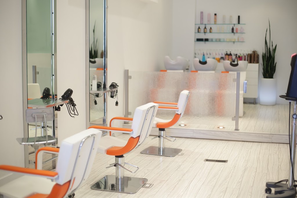 Room White | 799 Danforth Ave, Toronto, ON M4J 1L2, Canada | Phone: (416) 466-0887