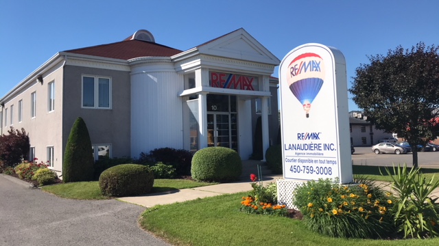 RE/MAX Prestige | 10 Rue Wilfrid Ranger, Saint-Charles-Borromée, QC J6E 8M7, Canada | Phone: (450) 759-3008