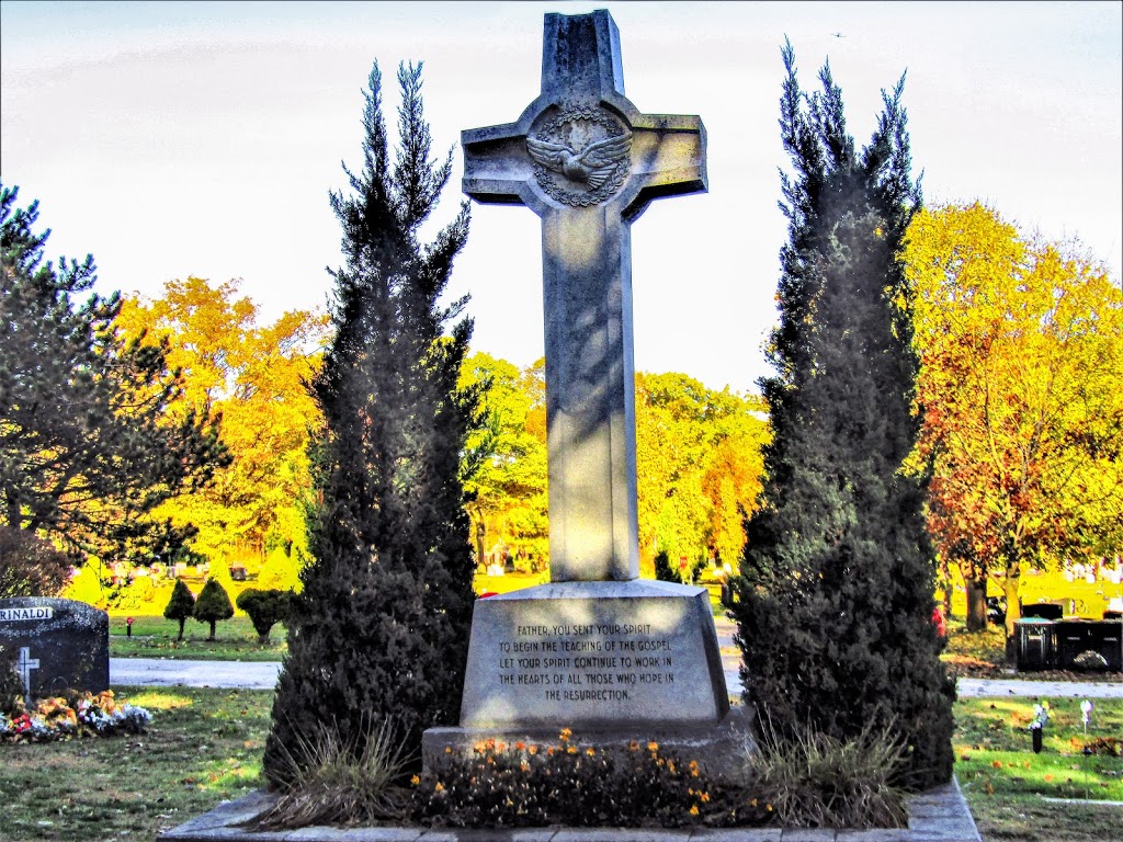 St Marys Catholic Cemetery | 208 Sunnidale Road, Barrie, ON L4M 5R4, Canada | Phone: (705) 726-3931