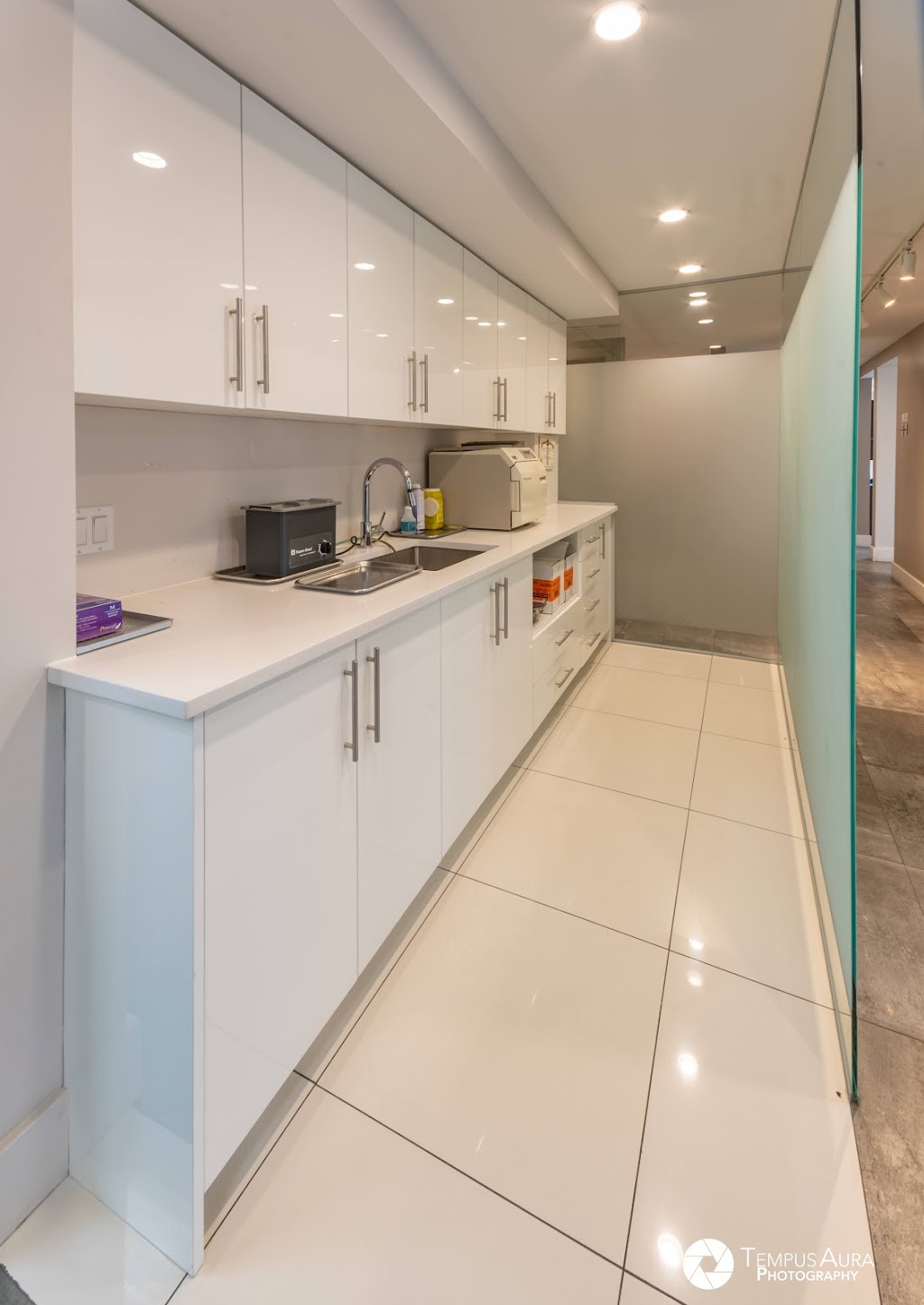 Clinique dentaire Rami Kano | 2234 Rue Fleury E, Montréal, QC H2B 1K4, Canada | Phone: (514) 381-8577
