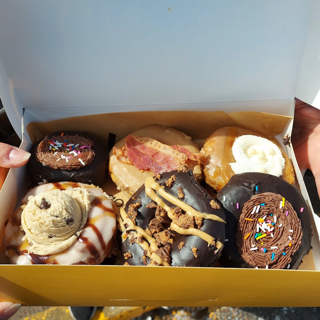 Aroma Maya Coffee & Donuts (Sobeys Fast Fuel) | 318 Young St, Truro, NS B2N 3Y6, Canada | Phone: (902) 895-4486