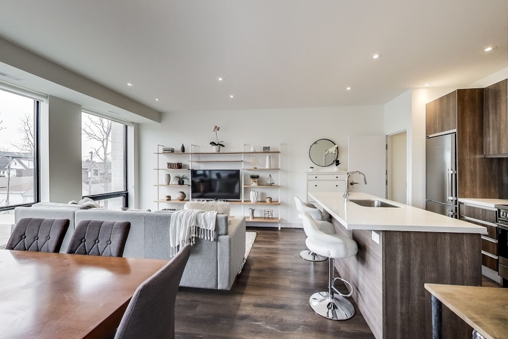 Leah Monerawela Real Estate | 708 Annette St, Toronto, ON M6S 2E2, Canada | Phone: (416) 879-9726