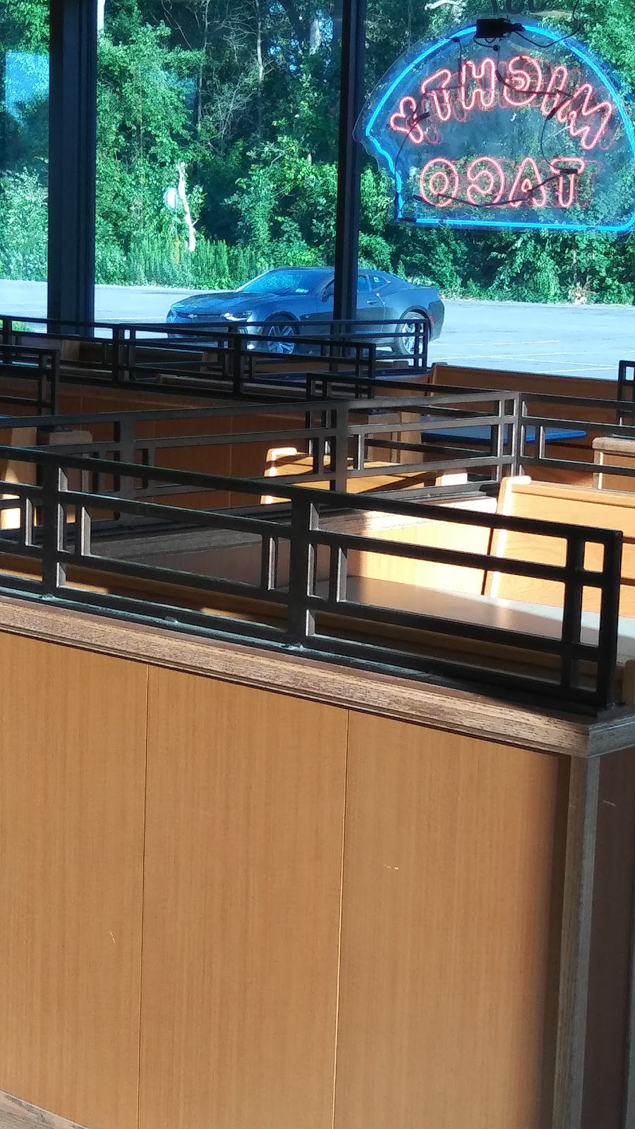 Mighty Taco | 537 Division St, North Tonawanda, NY 14120, USA | Phone: (716) 264-4182