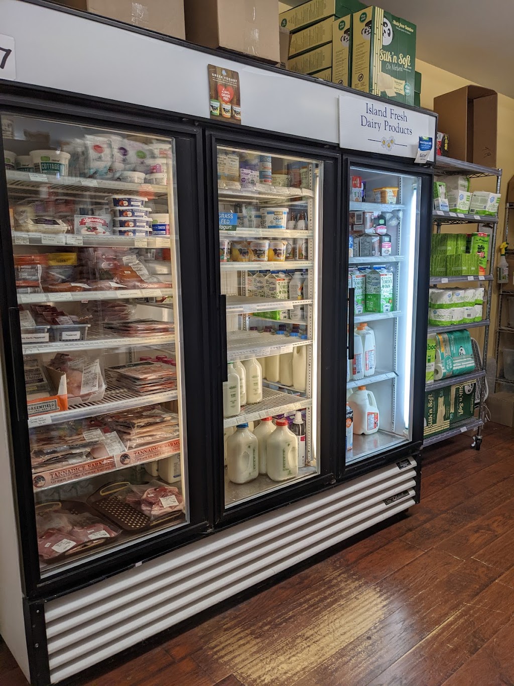 Seeds Food Market | 2733a Dunsmuir Ave, Cumberland, BC V0R 1S0, Canada | Phone: (250) 336-0129