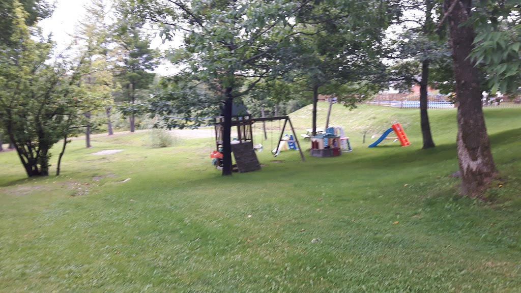 Camping Mont Scotch Hill | 152 ch Scotch Hill, Danville, QC J0A 1A0, Canada | Phone: (819) 839-1572