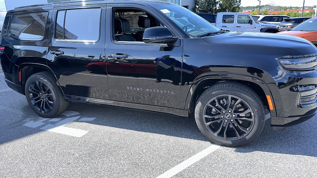 Kodisos Luxury Rentals | 184 Shuttleworth Dr., Ottawa, ON K1T 0S8, Canada | Phone: (613) 291-1266