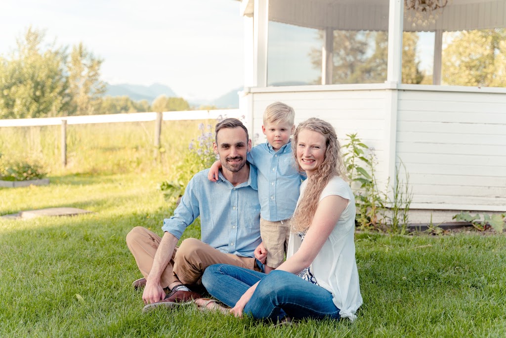 Halah Al qaysi Photography | 20875 80 Ave, Langley City, BC V2Y 0B2, Canada | Phone: (604) 816-3633