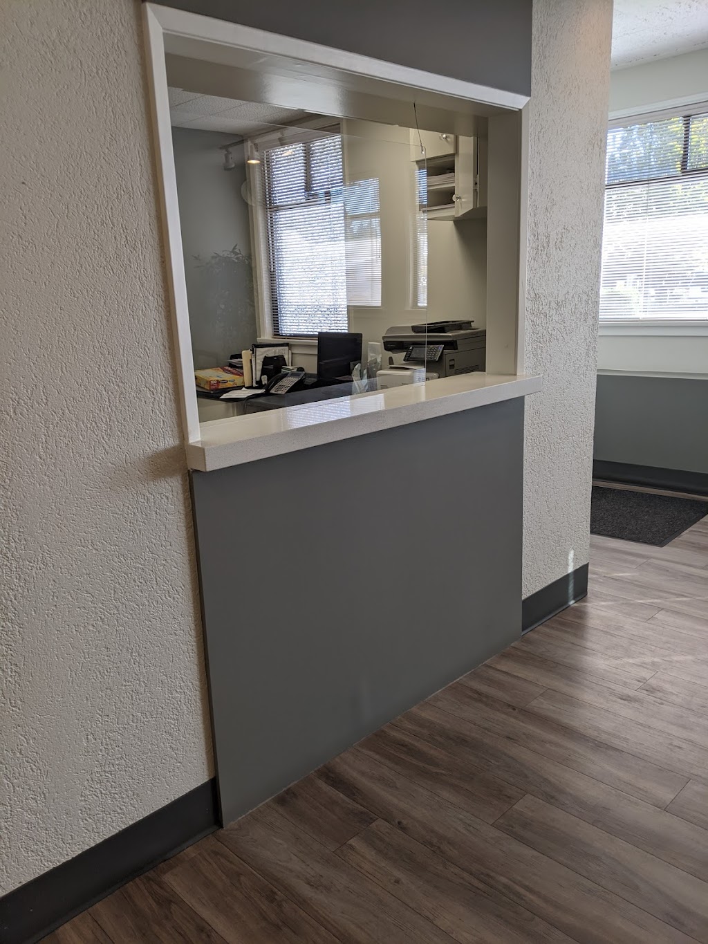Southlands Dental Group | 3579 W 41st Ave, Vancouver, BC V6N 3E7, Canada | Phone: (604) 266-6232