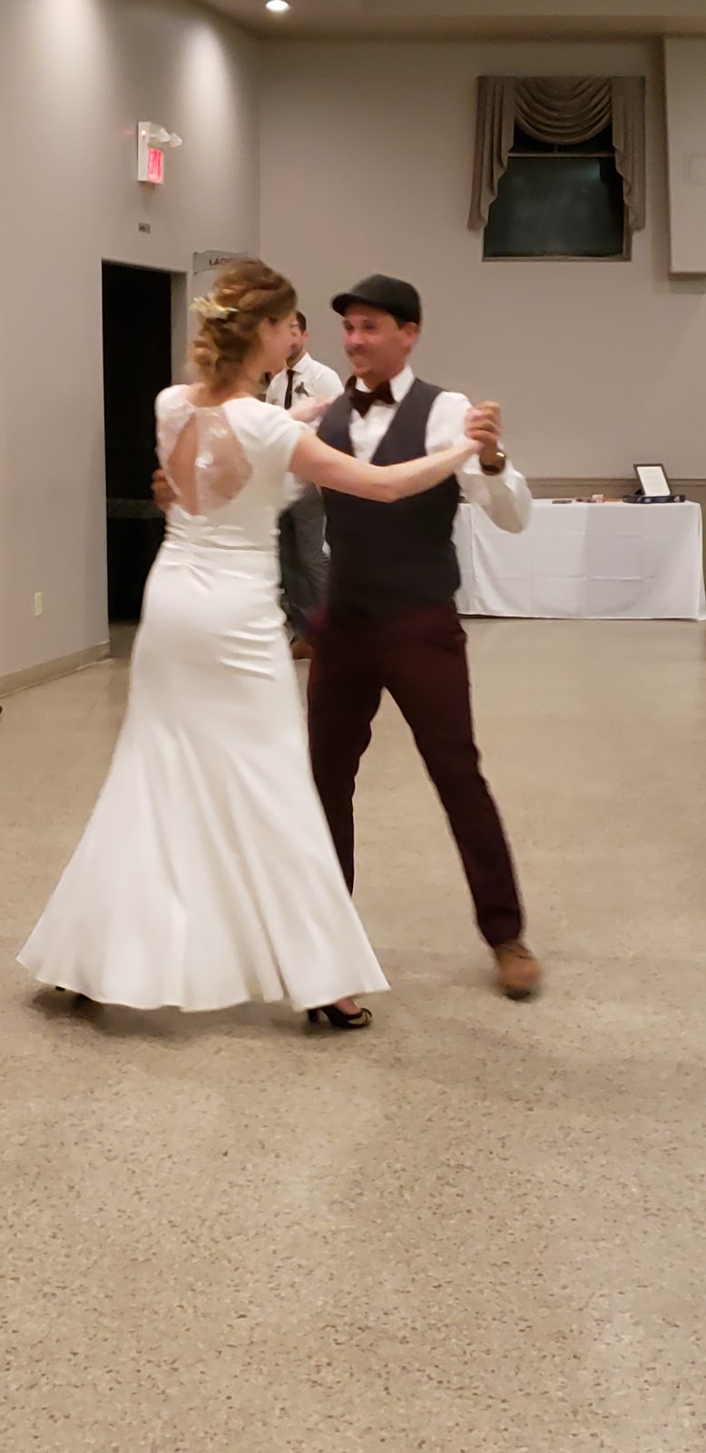 St. Nicholas Banquet Hall | 260 Melvin Ave, Hamilton, ON L8H 2K2, Canada | Phone: (905) 545-4404