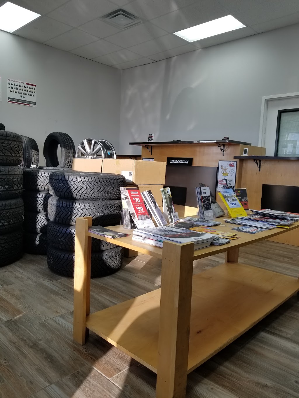 Maple Auto | 1205 Wharncliffe Rd S, London, ON N6L 1J9, Canada | Phone: (519) 668-4000