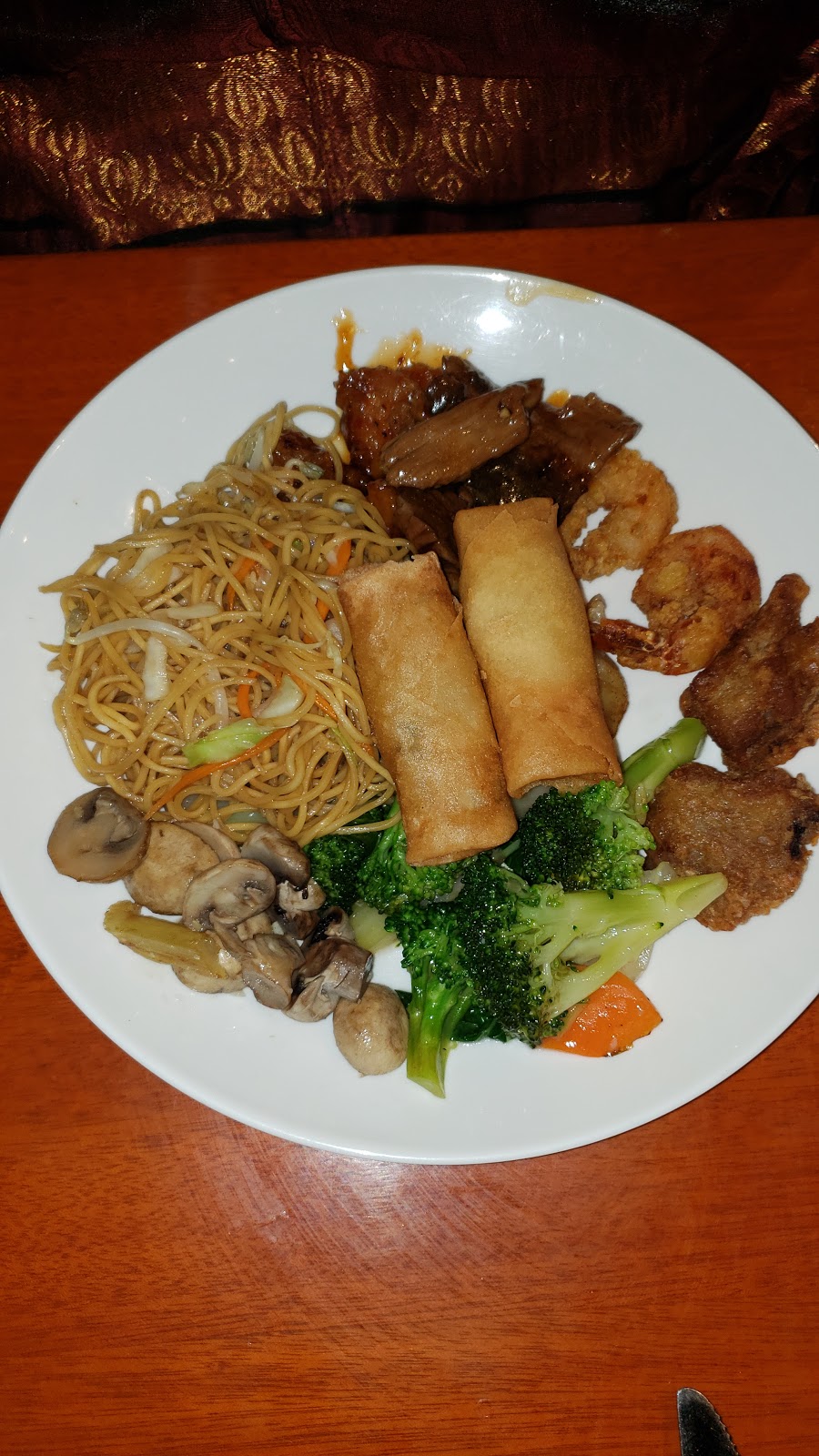 Chopsticks | 10071 Main St, Lake Country, BC V4V 1S6, Canada | Phone: (250) 766-1111