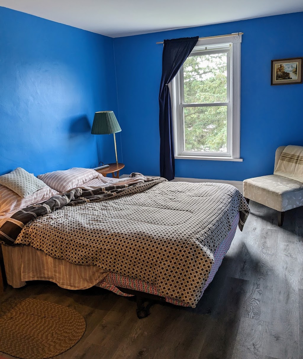The Arlington Hostel & Pub | 32990 ON-62, Maynooth, ON K0L 2S0, Canada | Phone: (613) 338-2080