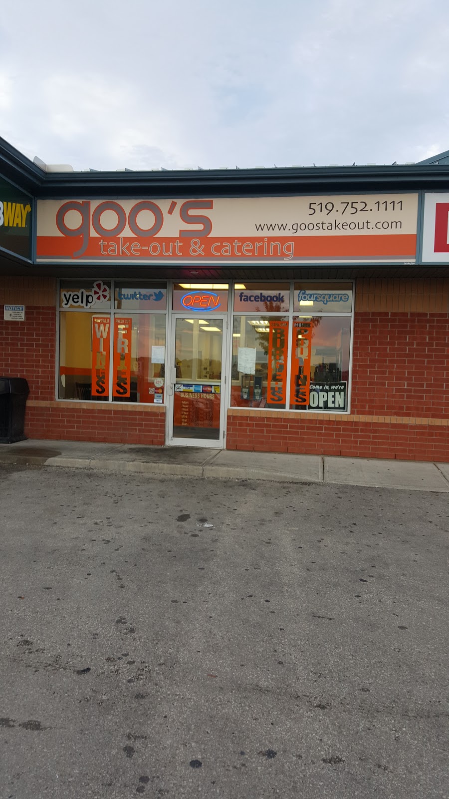 Goos Take-Out & Catering | 230 Shellard Ln, Brantford, ON N3T 0B9, Canada | Phone: (519) 752-1111