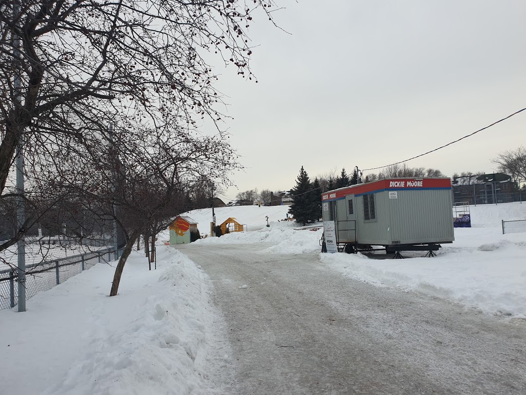 Parc Grovehill | Rue Saint Antoine & 36e Av, Montréal, QC H8T, Rue Saint-Antoine, Lachine, QC H8T, Canada
