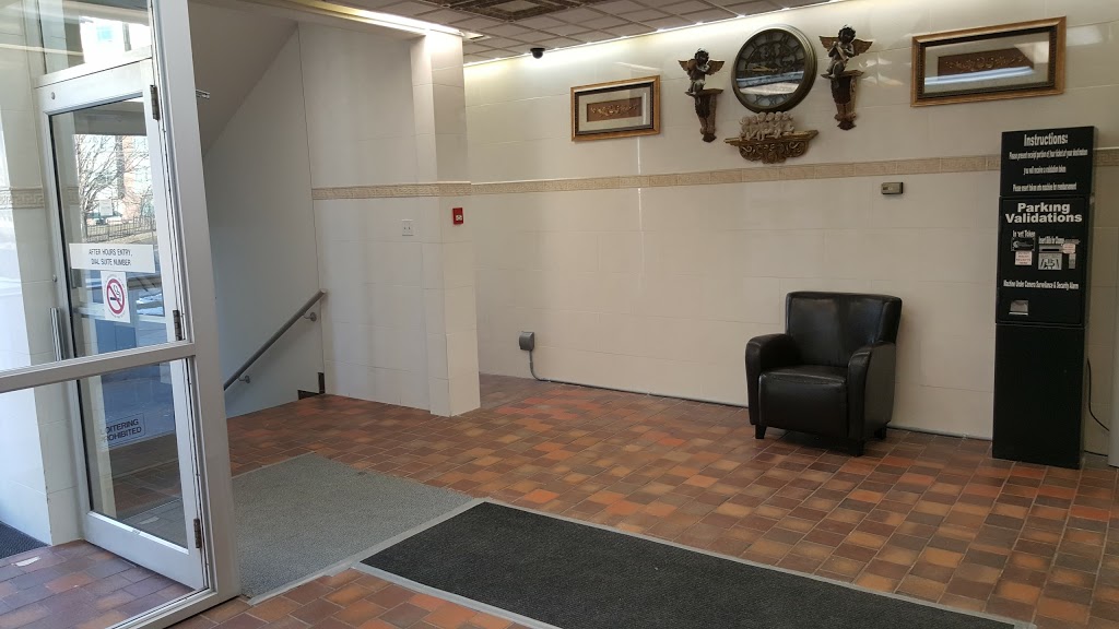 Chiu Arthur Dr | 2901 Lawrence Av E, Scarborough, ON M1P 2T3, Canada | Phone: (416) 269-5808