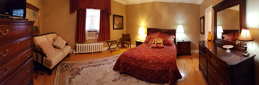 Monroe House | 8A Forest Rd, St. Johns, NL A1C 2B9, Canada | Phone: (709) 235-1946